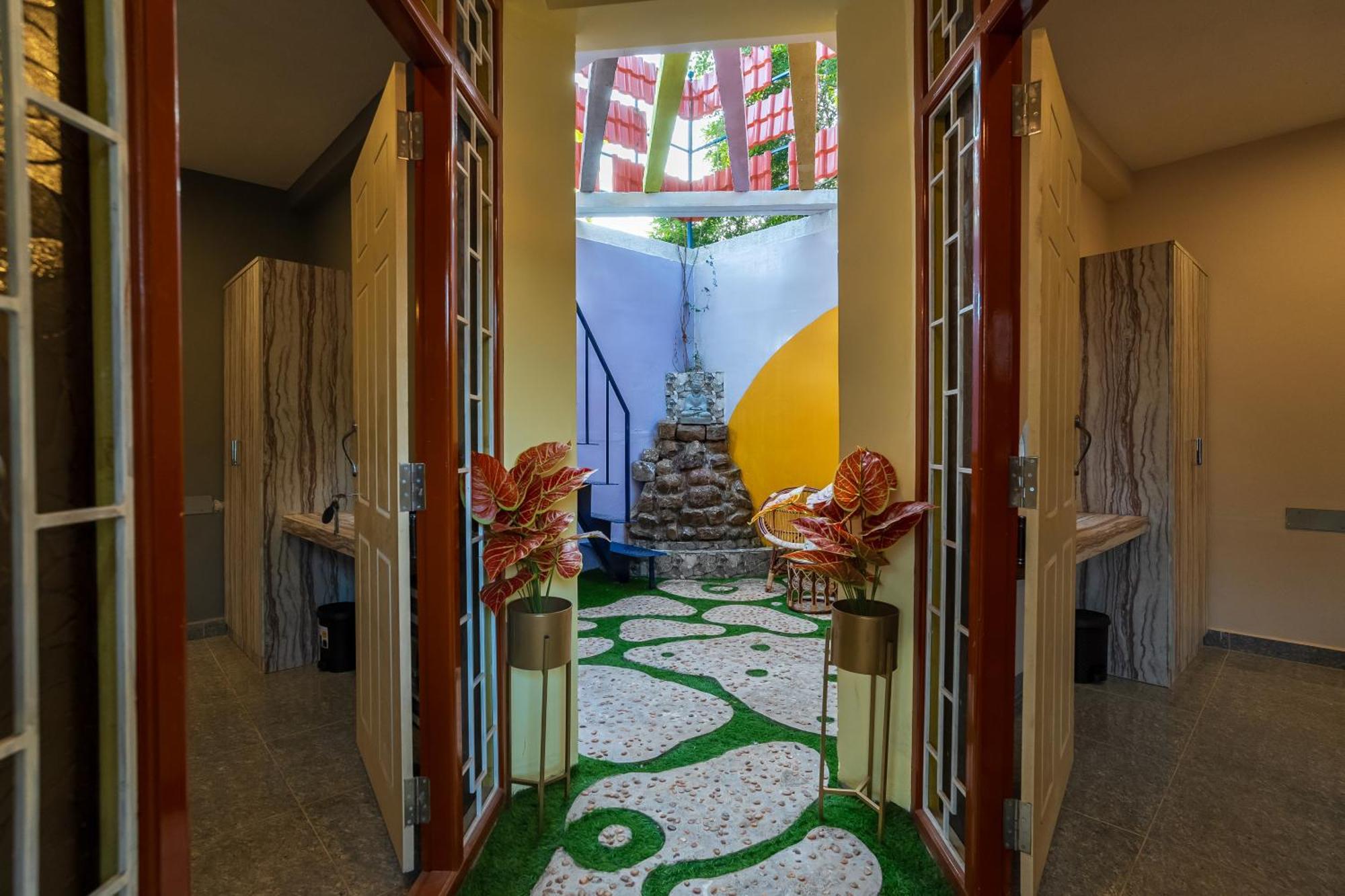Отель Ntr Garden Ауровиль Экстерьер фото